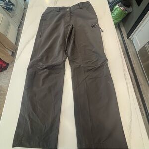 Mammut technical pants Women's 6 short Black